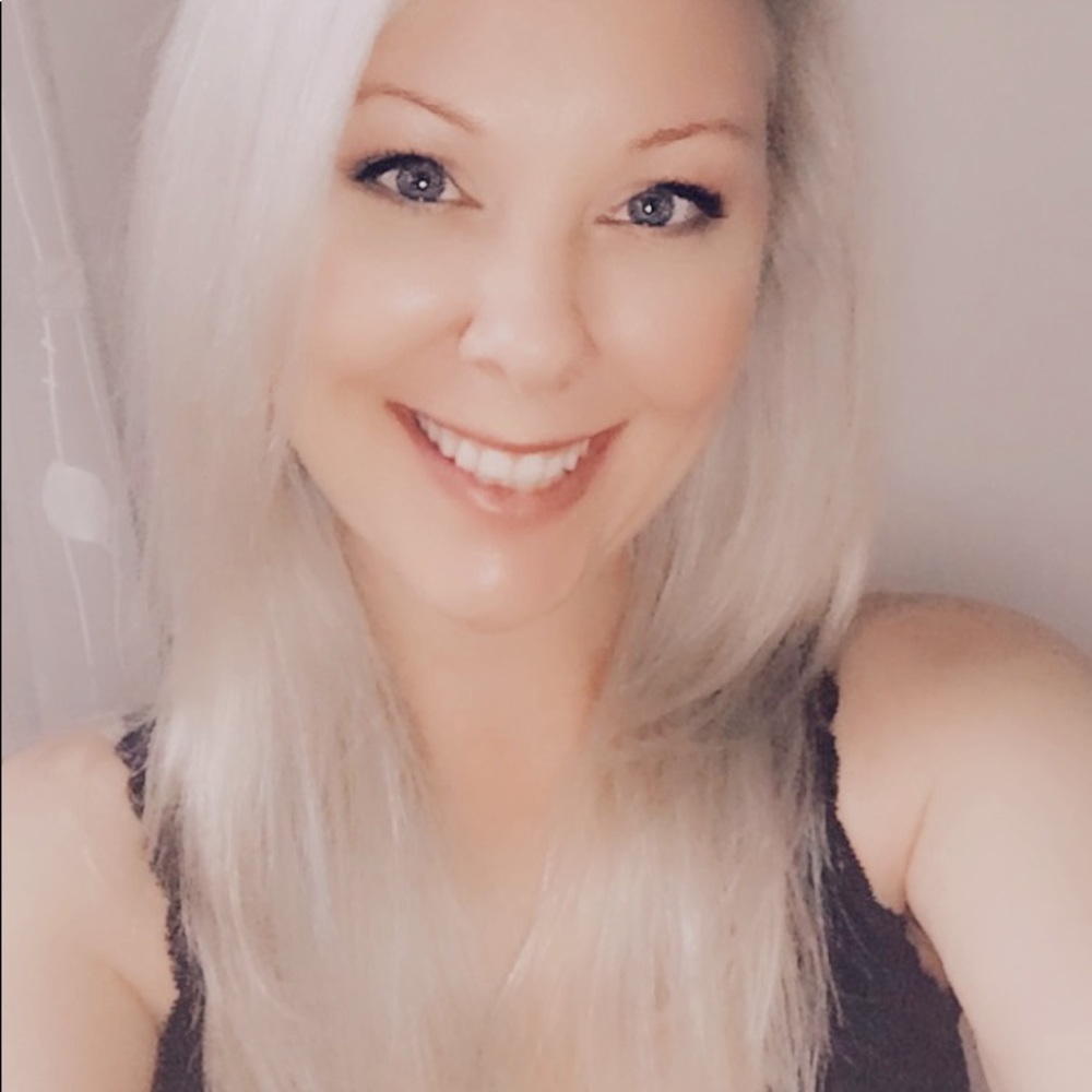 Meet your Posher, Amanda